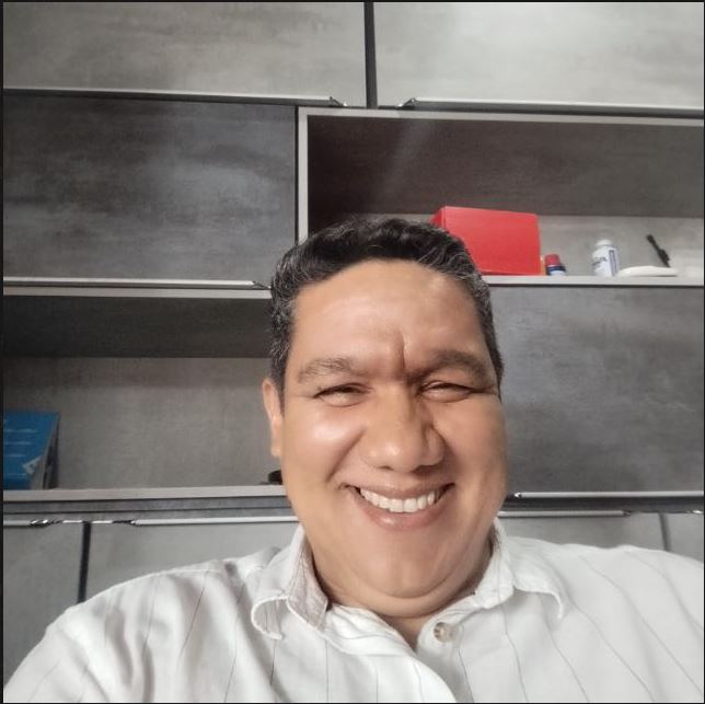 Eric Ribeiro — Fundador Era do Vidro